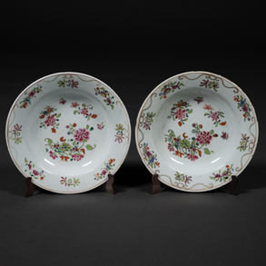 Pair of bowls in bone china India company, S. XVIII