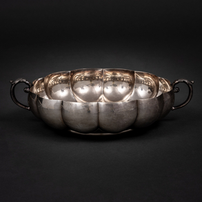 Poly-lobed center in Mexican Sterling silver from the 20th century