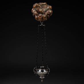 Votive lamp in Spanish silver and punched XIXth century.
