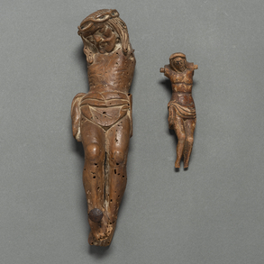 Set of two crucified Christs in carved wood of the XVIII century