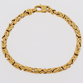 Link bracelet in 18kt yellow gold.