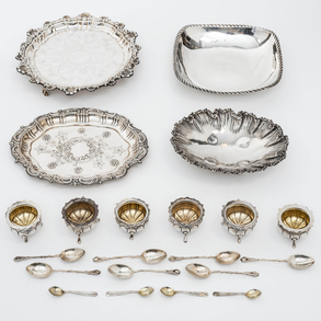 Miscellany of 20th century Spanish silver and punched silver pieces.