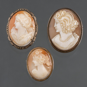 Set of three 19th century agate cameos with silver mountings.