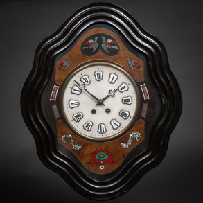 Reloj de pared francés , ojo de buey Napoleón III en madera lacada en negro del siglo XIX